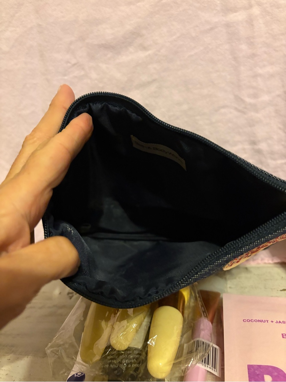 Beauty Bundle - Picture 3 of 11